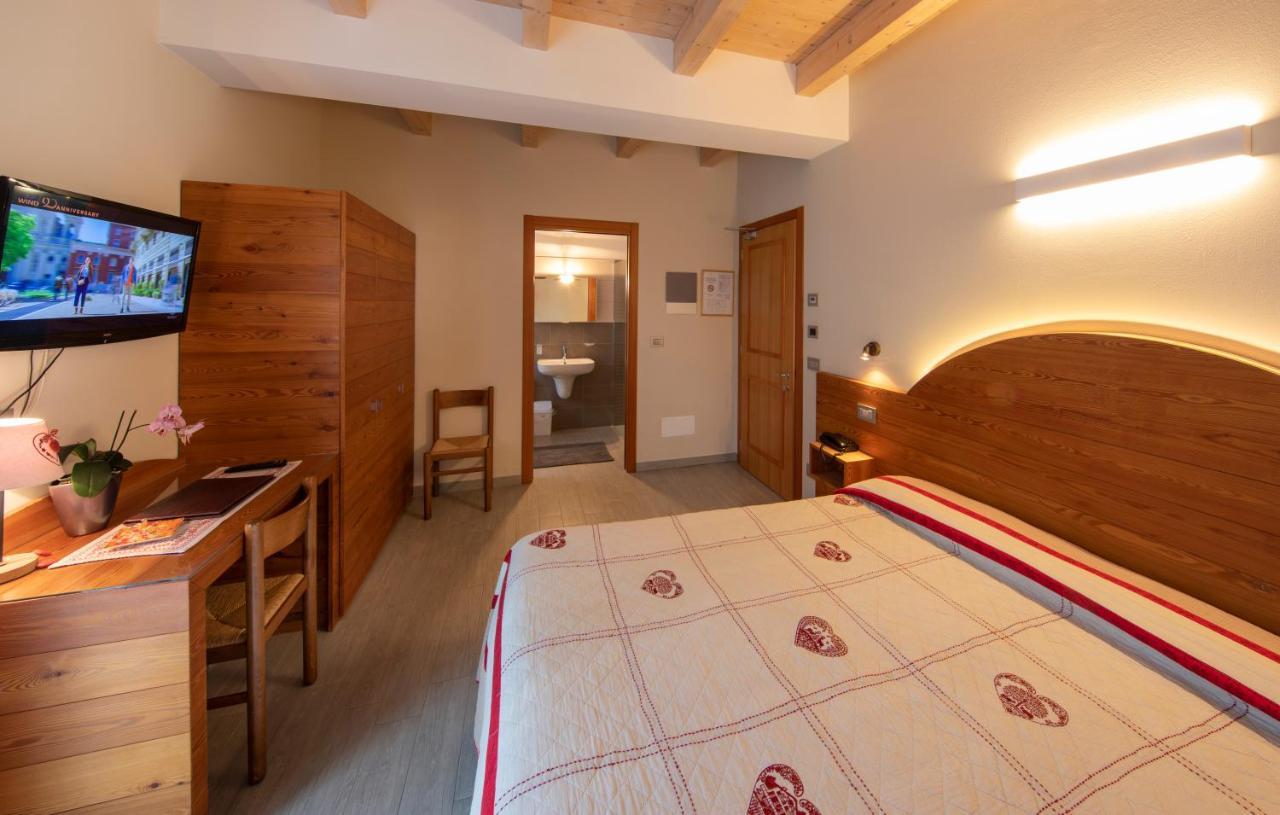 Albergo Edelweiss - Larespa Crodo Extérieur photo